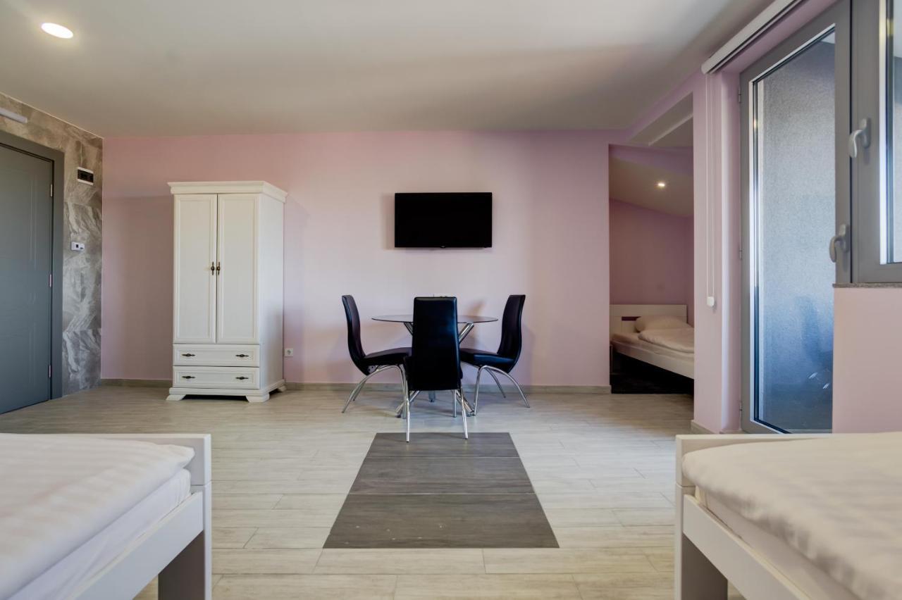 Apartments Singidunum 4 Lux Βελιγράδι Εξωτερικό φωτογραφία